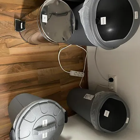 Quarto em Acomodações Particulares Geraeumiges Komfort-schlafzimmer Im Zentrum Von *