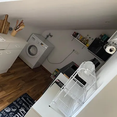 Geraeumiges Komfort-schlafzimmer Im Zentrum Von 民宿 卡塞尔