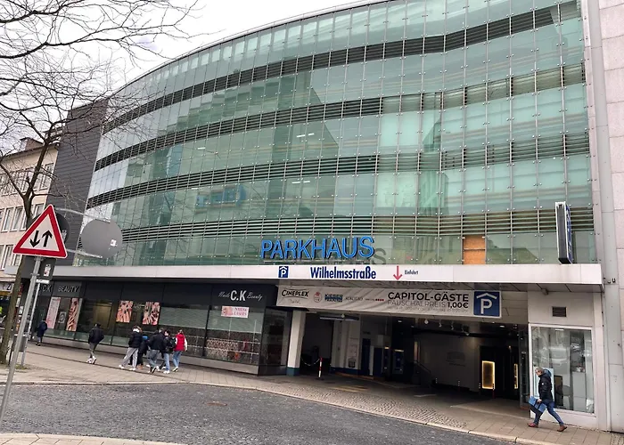 Geraeumiges Komfort-schlafzimmer Im Zentrum Von * Kassel