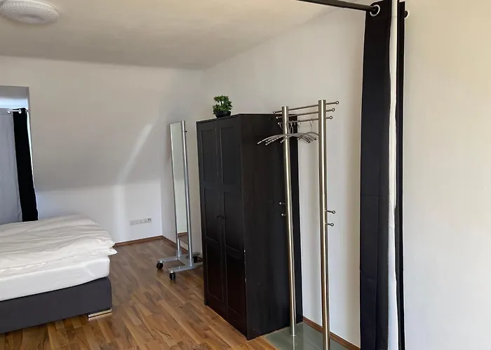 Homestay szállás Geraeumiges Komfort-schlafzimmer Im Zentrum Von Kassel